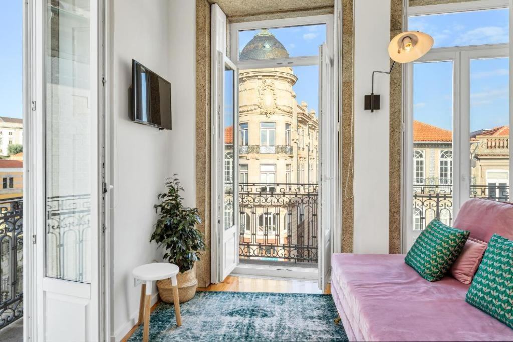 Host Wise - Lovely Shinny Flats With Balcony - Clerigos Porto Zewnętrze zdjęcie