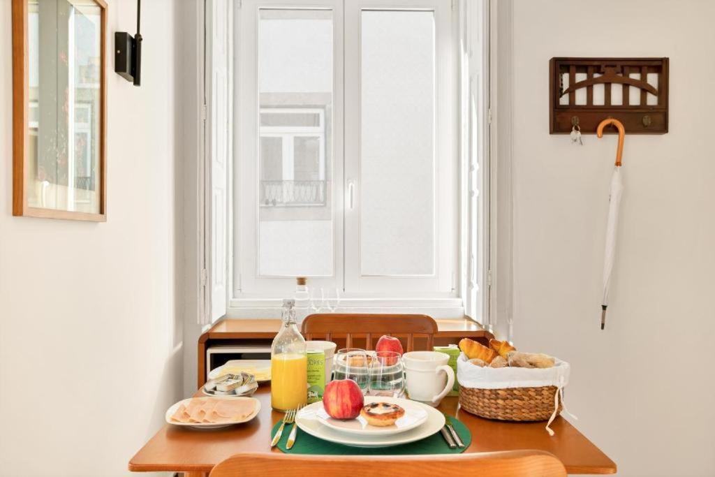 Host Wise - Lovely Shinny Flats With Balcony - Clerigos Porto Pokój zdjęcie